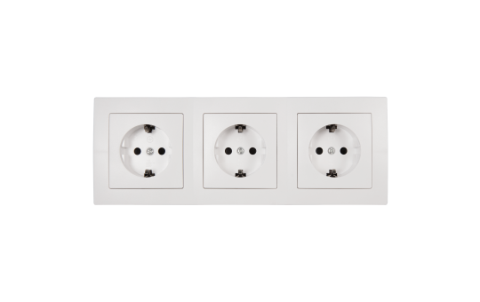 Steckdosenblock McPower ''Flair'' 250V~/16A, Aufbau, weiß, 3-fach Schutzkontakt