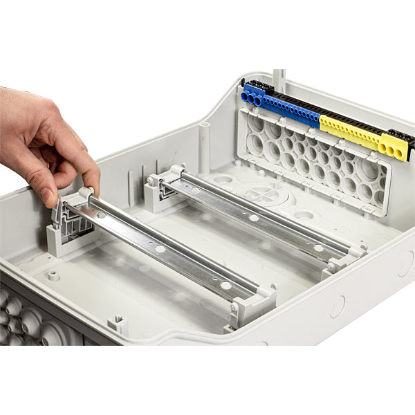 F-Tronic AP Feuchtraumverteiler 2-reihig IP65 NEPTUN24 7270002 mit Belüftungssystem